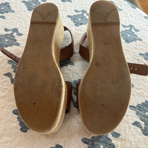 beautiful Prada platform sandals - near perfect condition! - Picture 3 of 4